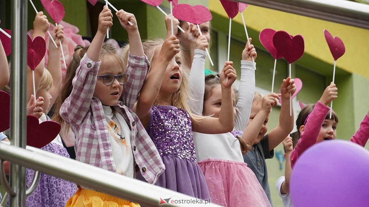 Dzień Rodziny w Przedszkolu Miejskim nr 5 Leśna Kraina [10.06.2026] - zdjęcie #33 - eOstroleka.pl