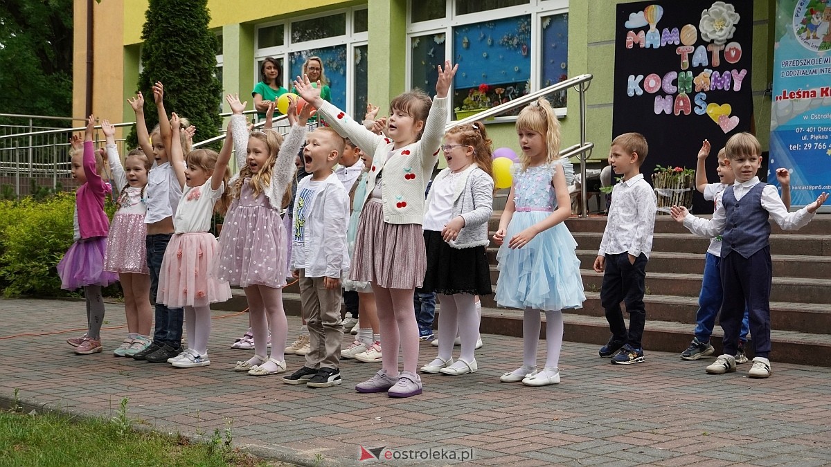 Dzień Rodziny w Przedszkolu Miejskim nr 5 Leśna Kraina [10.06.2026] - zdjęcie #27 - eOstroleka.pl