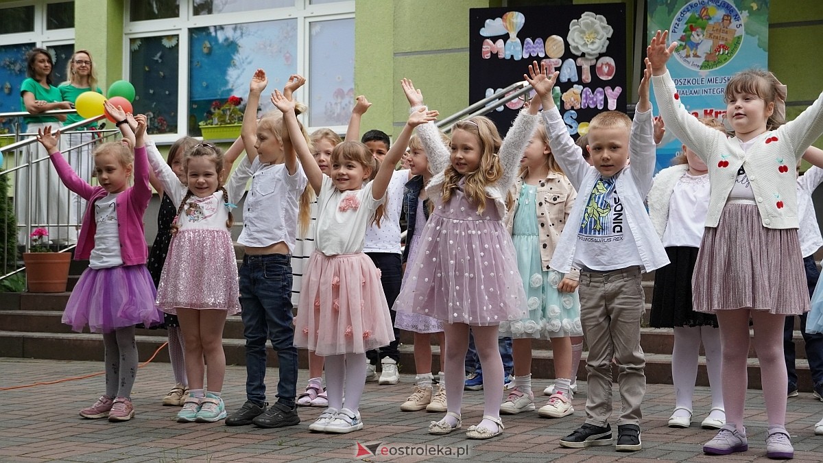 Dzień Rodziny w Przedszkolu Miejskim nr 5 Leśna Kraina [10.06.2026] - zdjęcie #23 - eOstroleka.pl