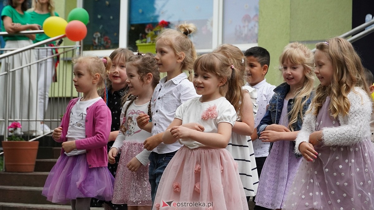 Dzień Rodziny w Przedszkolu Miejskim nr 5 Leśna Kraina [10.06.2026] - zdjęcie #20 - eOstroleka.pl