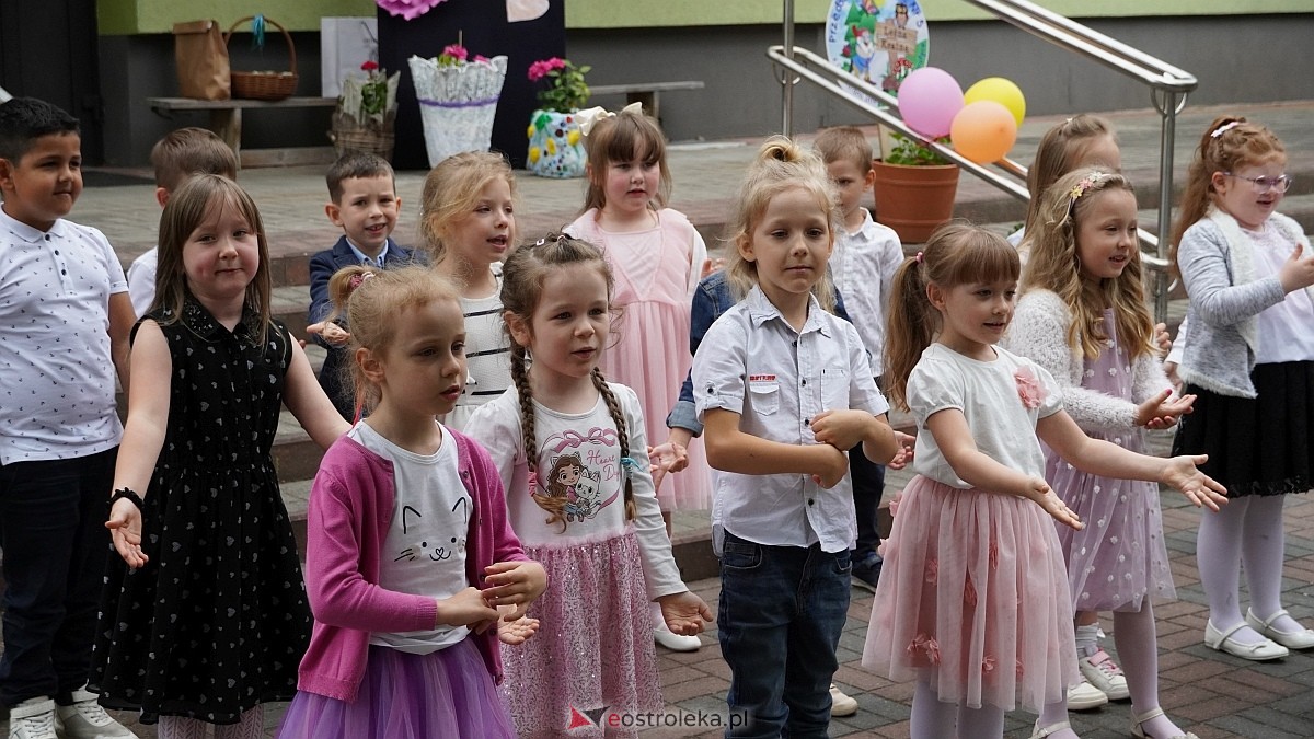 Dzień Rodziny w Przedszkolu Miejskim nr 5 Leśna Kraina [10.06.2026] - zdjęcie #9 - eOstroleka.pl