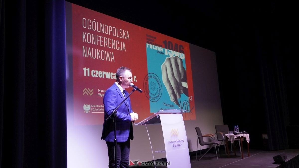 Ogólnopolska Konferencja w Muzeum Żołnierzy Wyklętych. Cenny relikwiarz żołnierza AK przekazany do muzeum [11.06.2026] - zdjęcie #37 - eOstroleka.pl