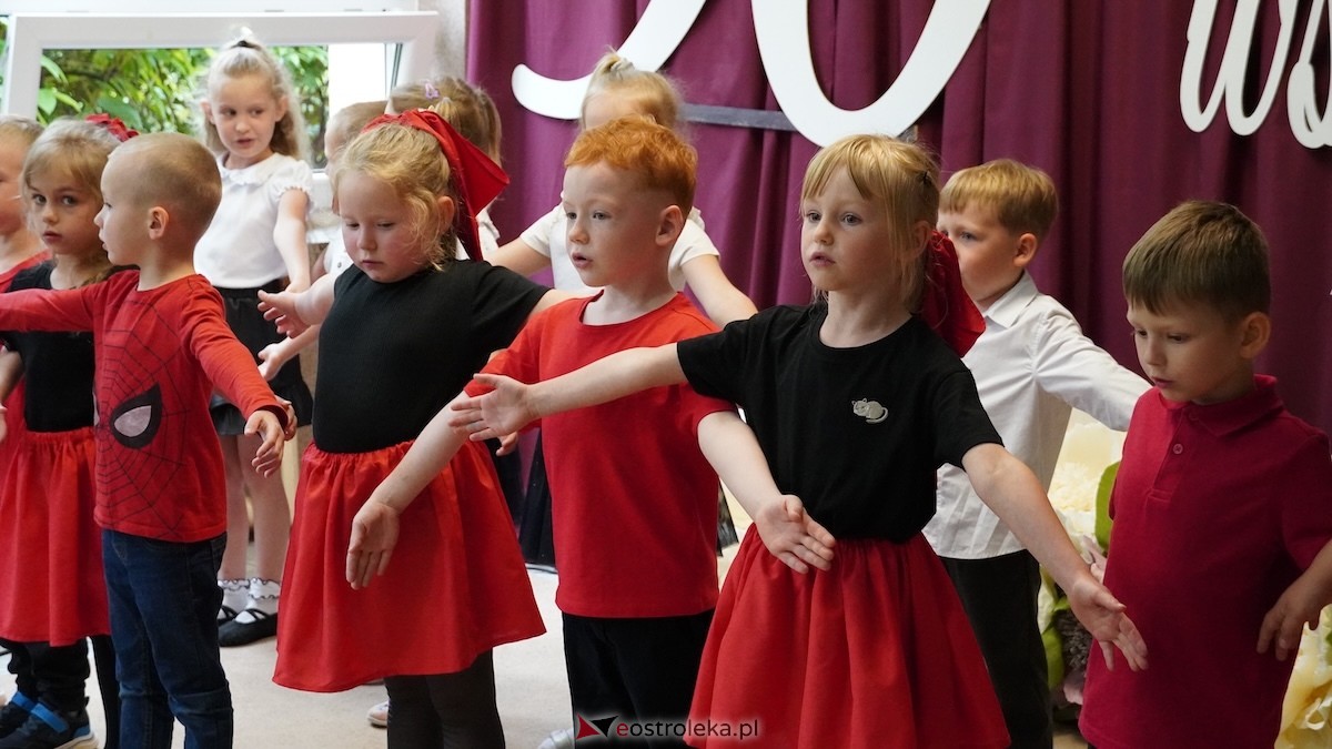 Jubileusz 50-lecia Przedszkola Miejskiego nr 7 Tęczowa Kraina w Ostrołęce [11.06.2026] - zdjęcie #70 - eOstroleka.pl