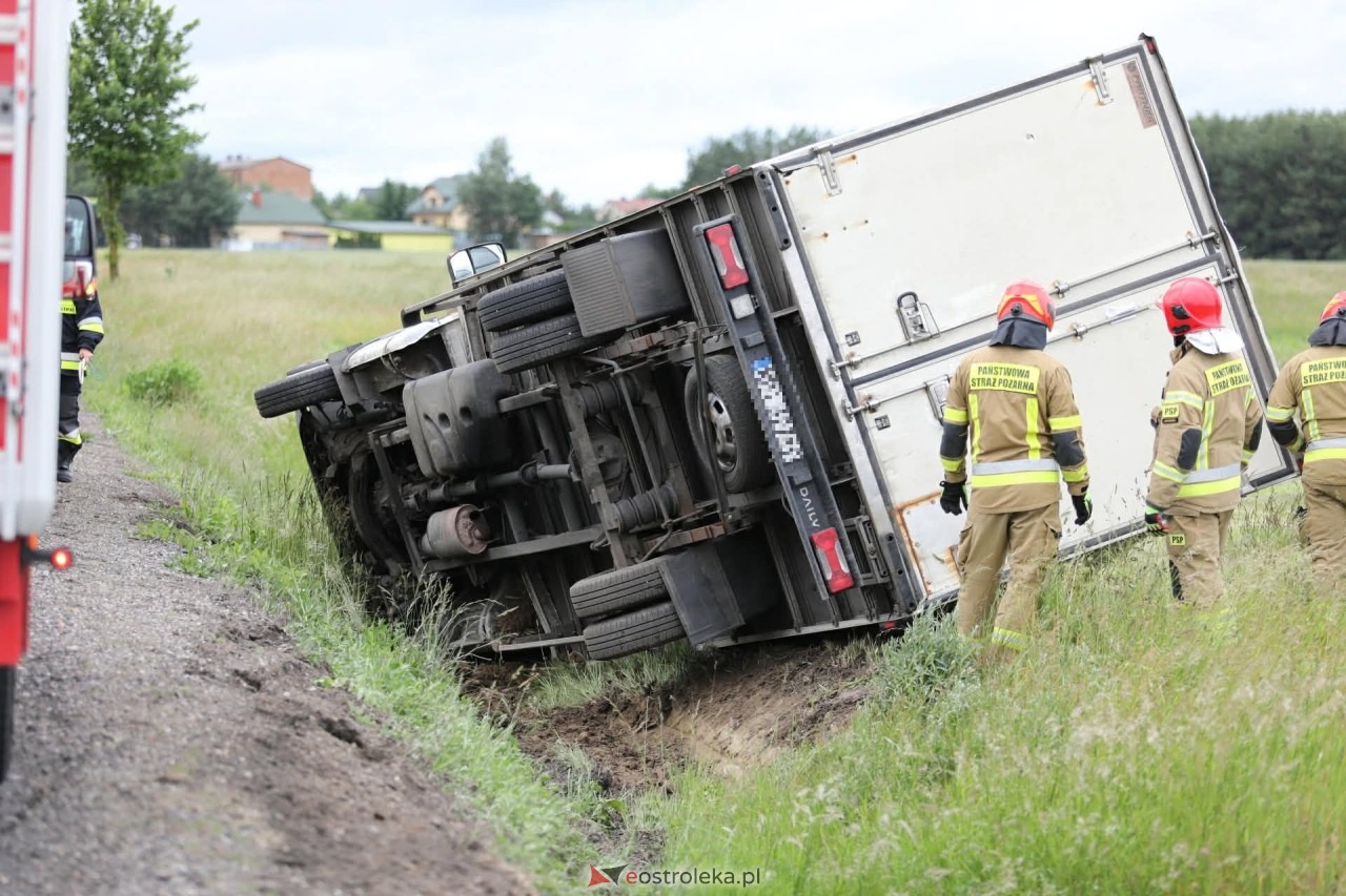 Wypadek pod Dylewem [11.06.2026] - zdjęcie #1 - eOstroleka.pl