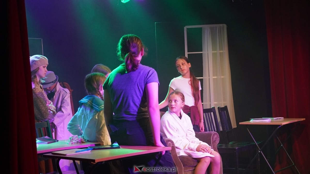  V Ostrołęcka Wiosna Teatralna - spektakl Nawiedzona szkoła [12.06.2026] - zdjęcie #1 - eOstroleka.pl