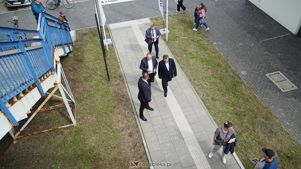 Donald Tusk w Ostrołęce. Inauguracja połączeń kolejowych Ostrołęka Łomża [13.06.2026] - zdjęcie #51 - eOstroleka.pl