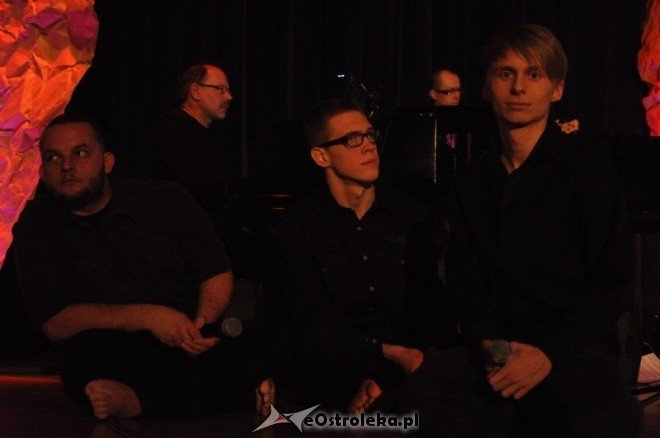 OCK: Obrazy V  ponownie na scenie [12.XII.2011] - zdjęcie #6 - eOstroleka.pl