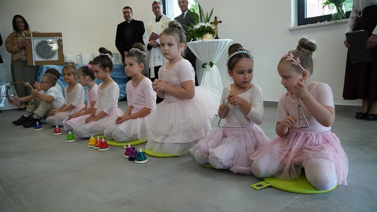 Oficjalne otwarcie świetlicy wiejskiej w Kurpiewskich [13.06.2026] - zdjęcie #72 - eOstroleka.pl
