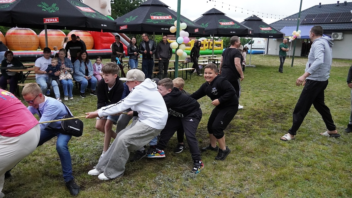 Oficjalne otwarcie świetlicy wiejskiej w Kurpiewskich [13.06.2026] - zdjęcie #18 - eOstroleka.pl