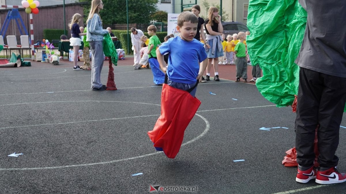 Przedszkolna Spartakiada Sportowo-Ekologiczna w PM nr 18 [17.06.2026] - zdjęcie #33 - eOstroleka.pl