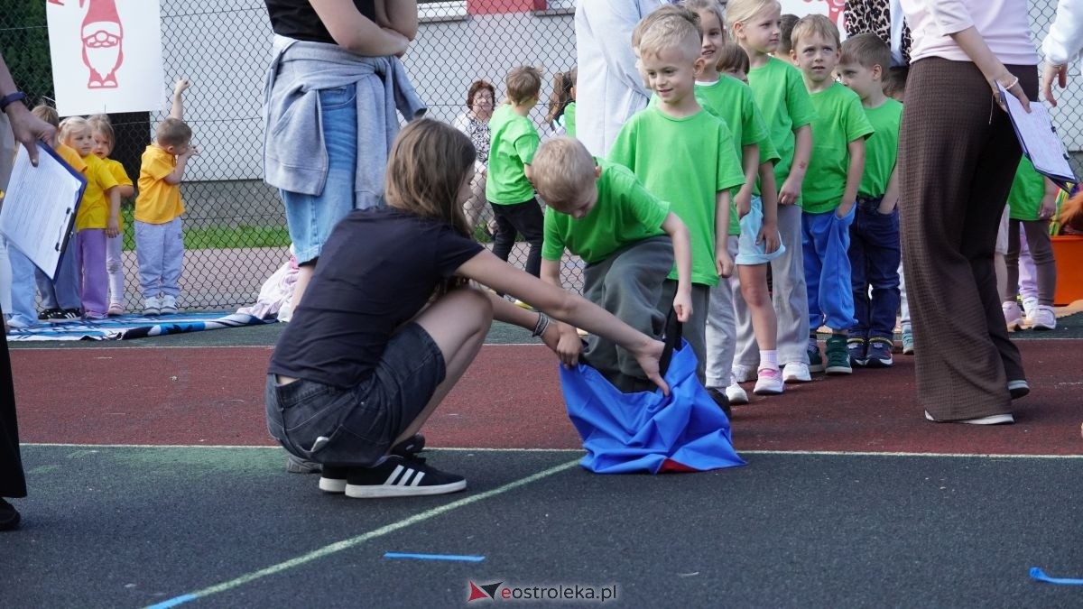 Przedszkolna Spartakiada Sportowo-Ekologiczna w PM nr 18 [17.06.2026] - zdjęcie #32 - eOstroleka.pl