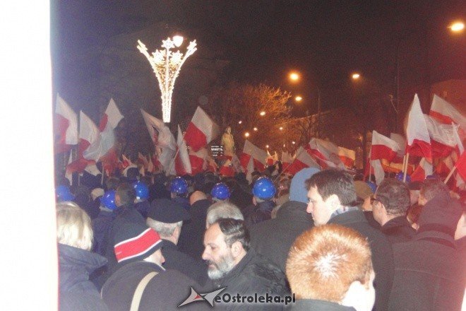 30 rocznica wprowadzenia stanu wojennego w polsce [13.XII.2011] - zdjęcie #24 - eOstroleka.pl