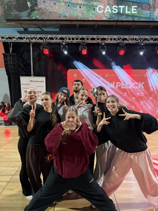 Grad medali dla Bez Wahania Dance Center. Ostrołęccy tancerze podbili Orlen Arenę w Płocku! - zdjęcie #10 - eOstroleka.pl