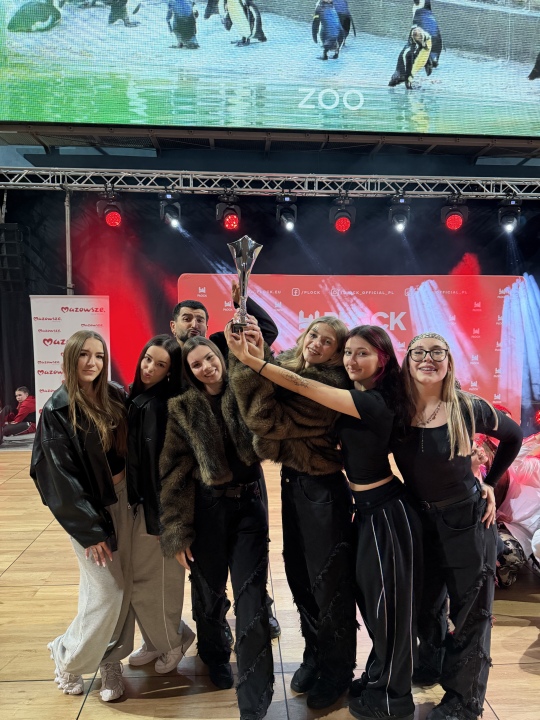 Grad medali dla Bez Wahania Dance Center. Ostrołęccy tancerze podbili Orlen Arenę w Płocku! - zdjęcie #8 - eOstroleka.pl