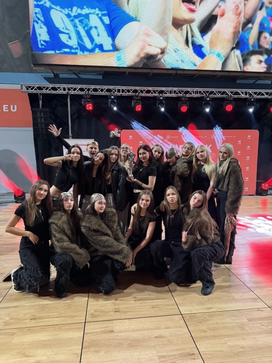 Grad medali dla Bez Wahania Dance Center. Ostrołęccy tancerze podbili Orlen Arenę w Płocku! - zdjęcie #5 - eOstroleka.pl