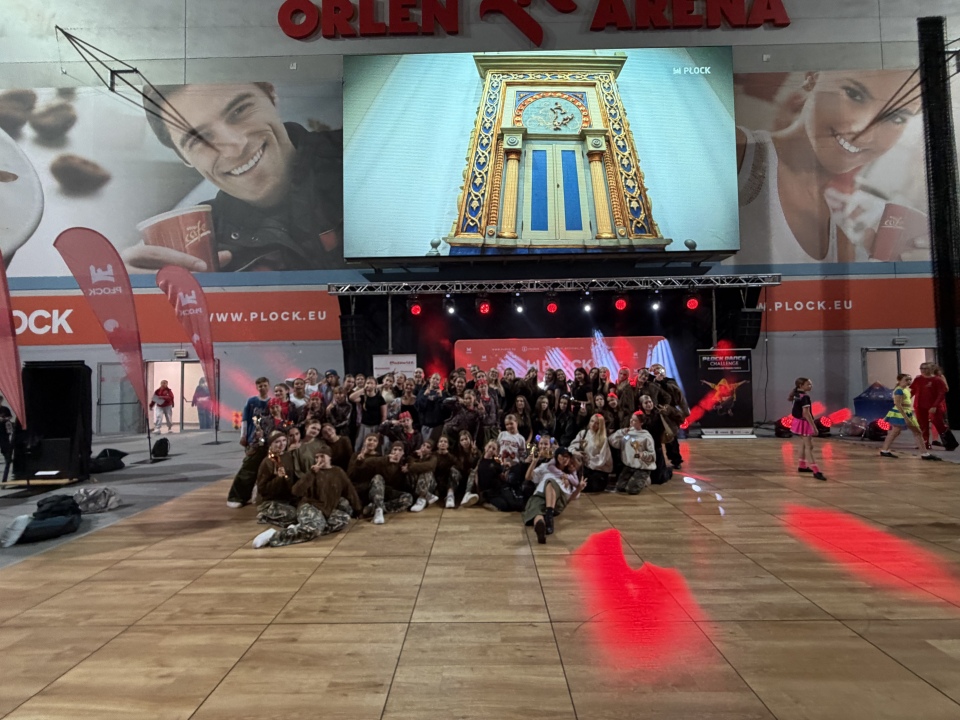 Grad medali dla Bez Wahania Dance Center. Ostrołęccy tancerze podbili Orlen Arenę w Płocku! - zdjęcie #3 - eOstroleka.pl