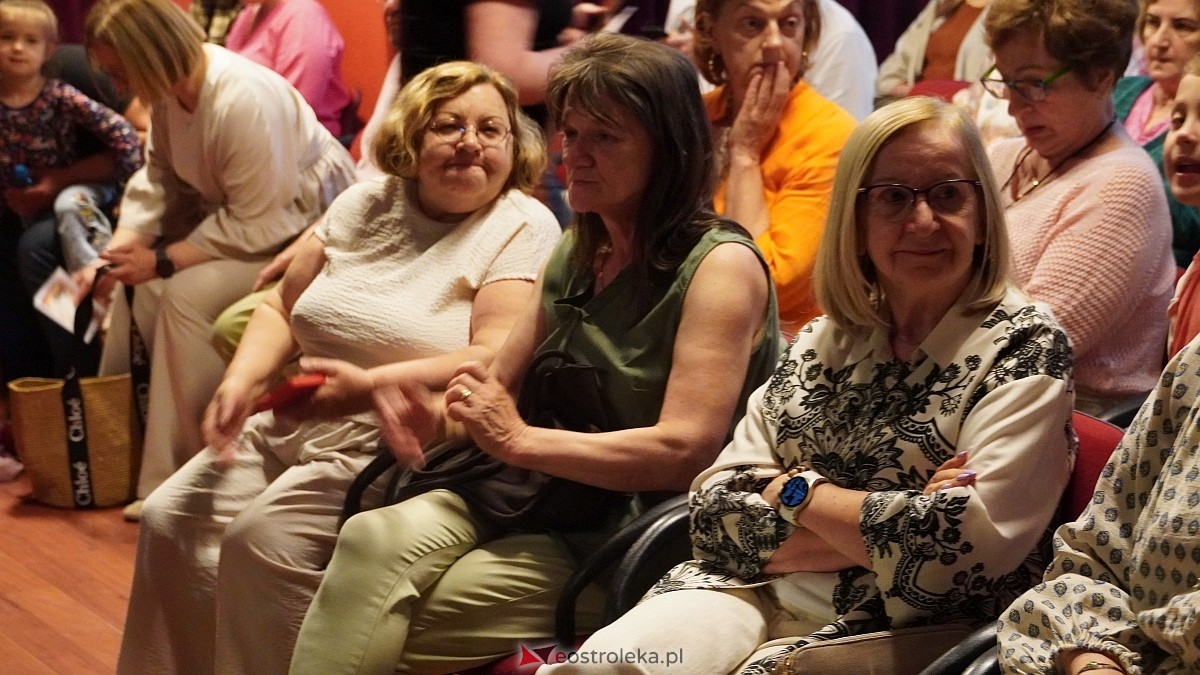 V Ostrołęcka Wiosna Teatralna - spektakl Bajki dla dorosłych, część 2 [19.06.2026] - zdjęcie #33 - eOstroleka.pl
