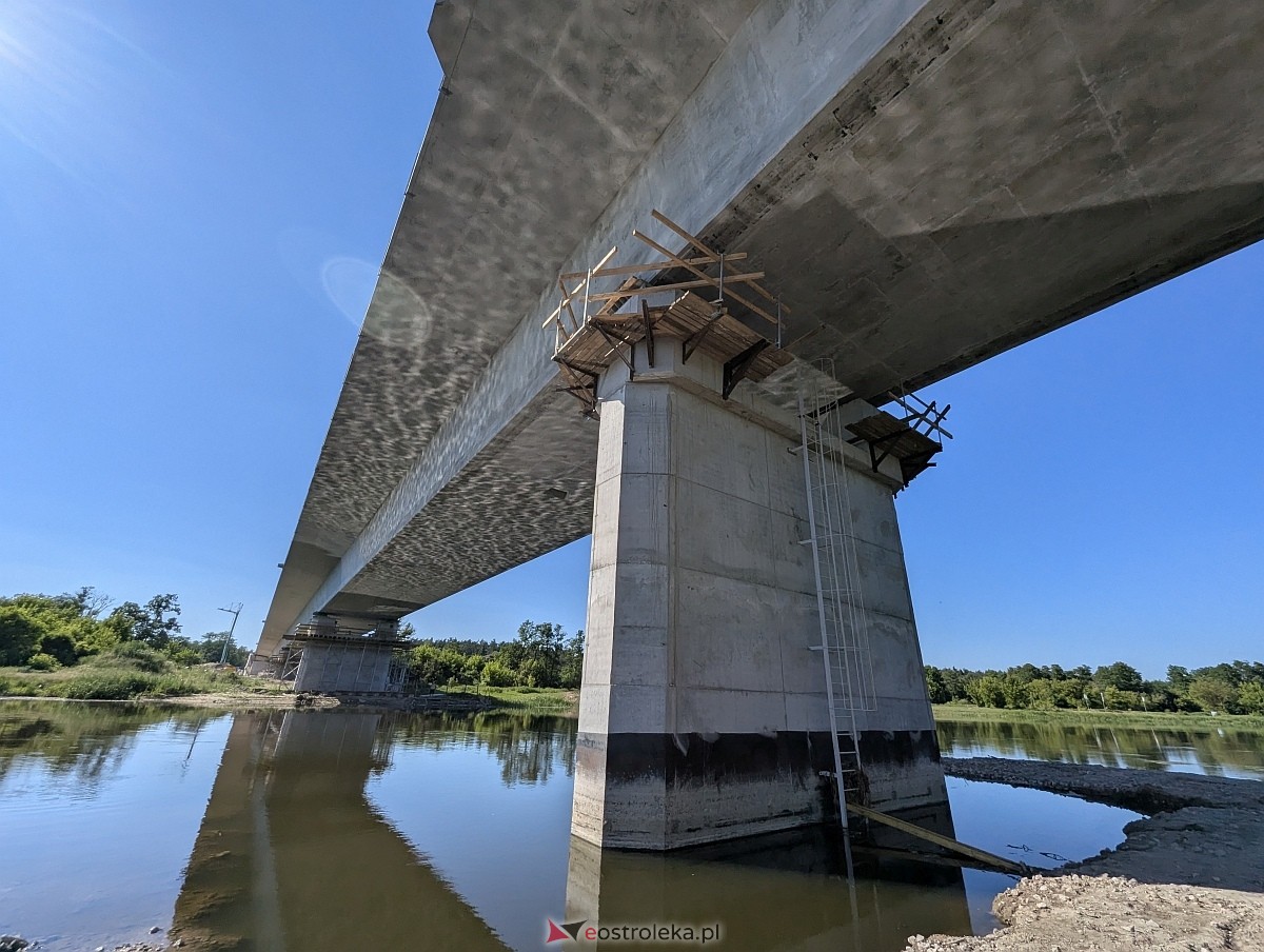 Budowa mostu przez Narew w Ostrołęce - stan z czerwca 2026 [20.06.2026] - zdjęcie #15 - eOstroleka.pl