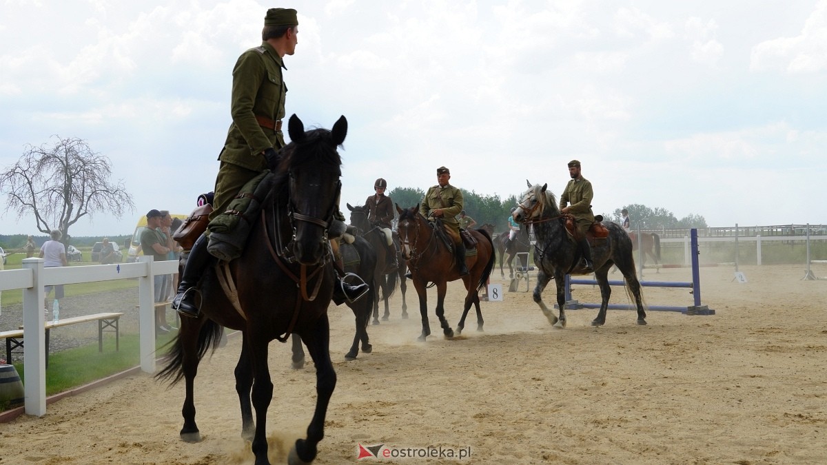 Zawody skokowe w Czerniach [21.06.2026] - zdjęcie #113 - eOstroleka.pl