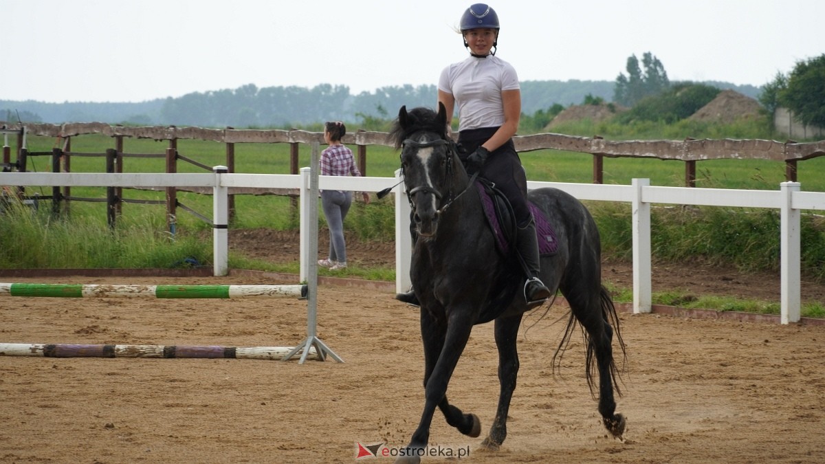 Zawody skokowe w Czerniach [21.06.2026] - zdjęcie #82 - eOstroleka.pl