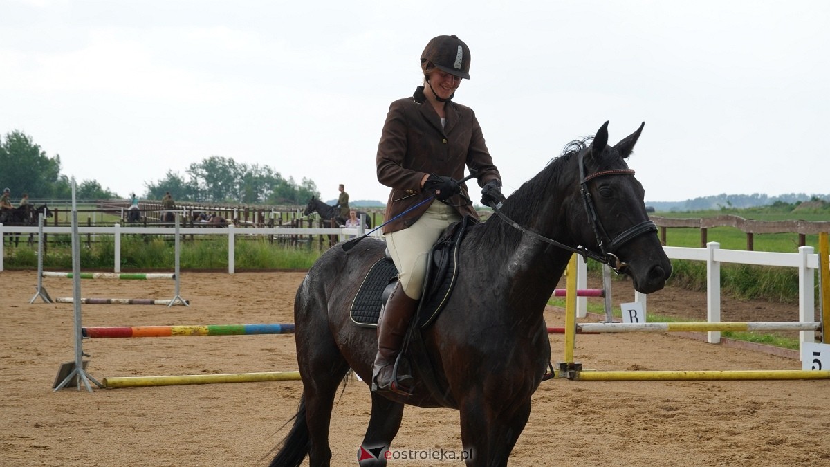 Zawody skokowe w Czerniach [21.06.2026] - zdjęcie #76 - eOstroleka.pl