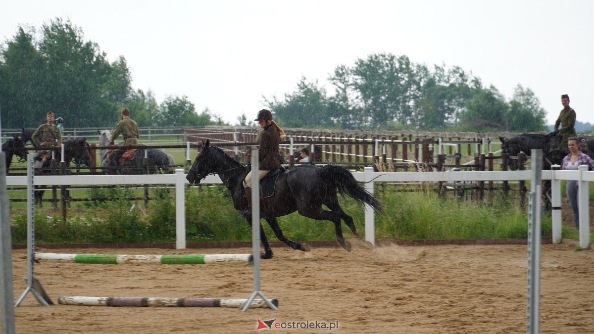 Zawody skokowe w Czerniach [21.06.2026] - zdjęcie #72 - eOstroleka.pl