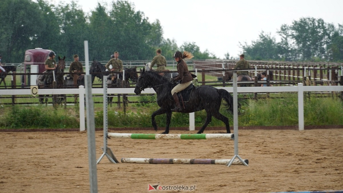 Zawody skokowe w Czerniach [21.06.2026] - zdjęcie #71 - eOstroleka.pl