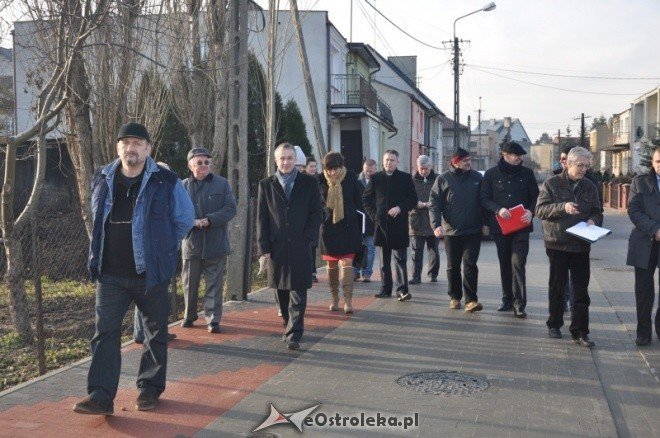 Środa, dzień odbiorów: Szkoły, ulice, rondo [14.XII.2011]  - zdjęcie #46 - eOstroleka.pl