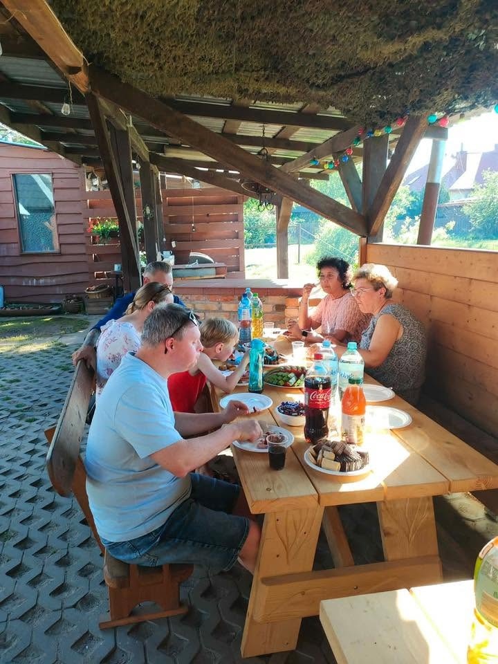Rodzinny piknik Warsztatów Terapii Zajęciowej „Motylki”. Wspólna zabawa i mnóstwo uśmiechu! [23.06.2026] - zdjęcie #5 - eOstroleka.pl