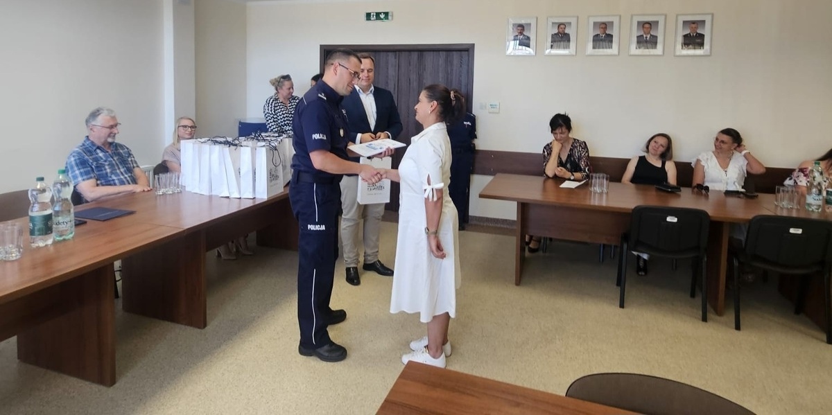 Jubileuszowa XX edycja „Bądź Bezpieczna” w Ostrołęce zakończona  - zdjęcie #1 - eOstroleka.pl