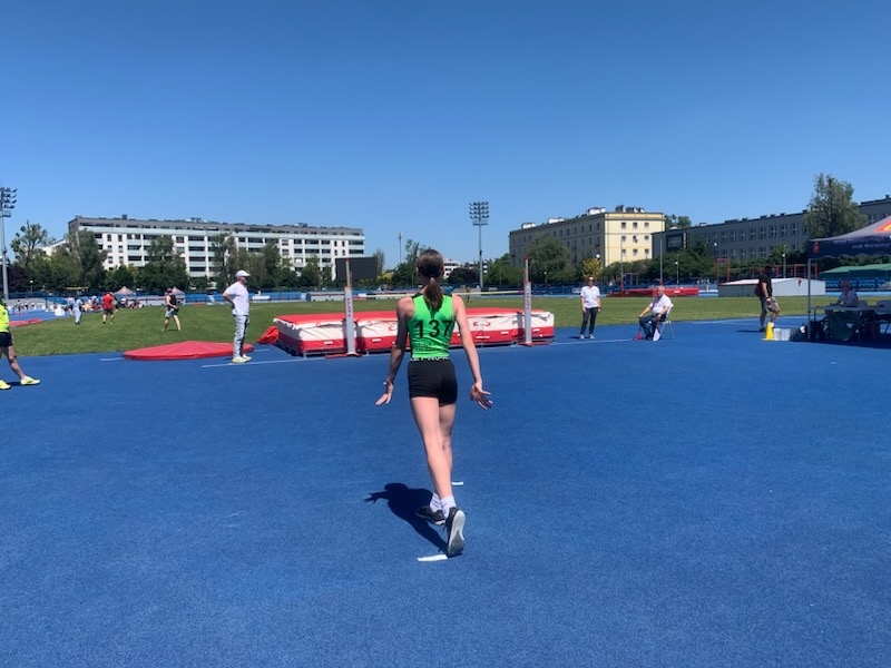 Srebrny i brązowy medal dla Zosi i Zuzi w Mistrzostwach Mazowsza U14 oraz starty w finałach w Warszawskim Mityngu Ogólnopolskim - zdjęcie #6 - eOstroleka.pl