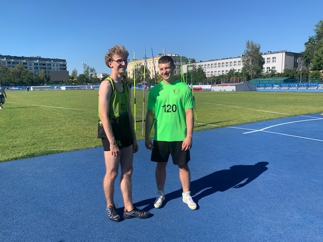 Srebrny i brązowy medal dla Zosi i Zuzi w Mistrzostwach Mazowsza U14 oraz starty w finałach w Warszawskim Mityngu Ogólnopolskim - zdjęcie #2 - eOstroleka.pl