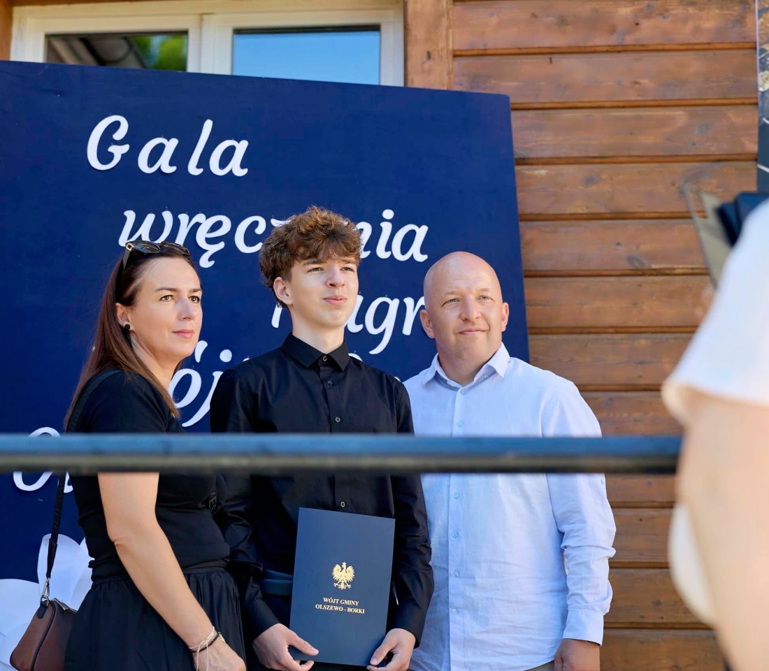 Najzdolniejsi ósmoklasiści z gminy Olszewo-Borki nagrodzeni! [23.06.2026] - zdjęcie #56 - eOstroleka.pl