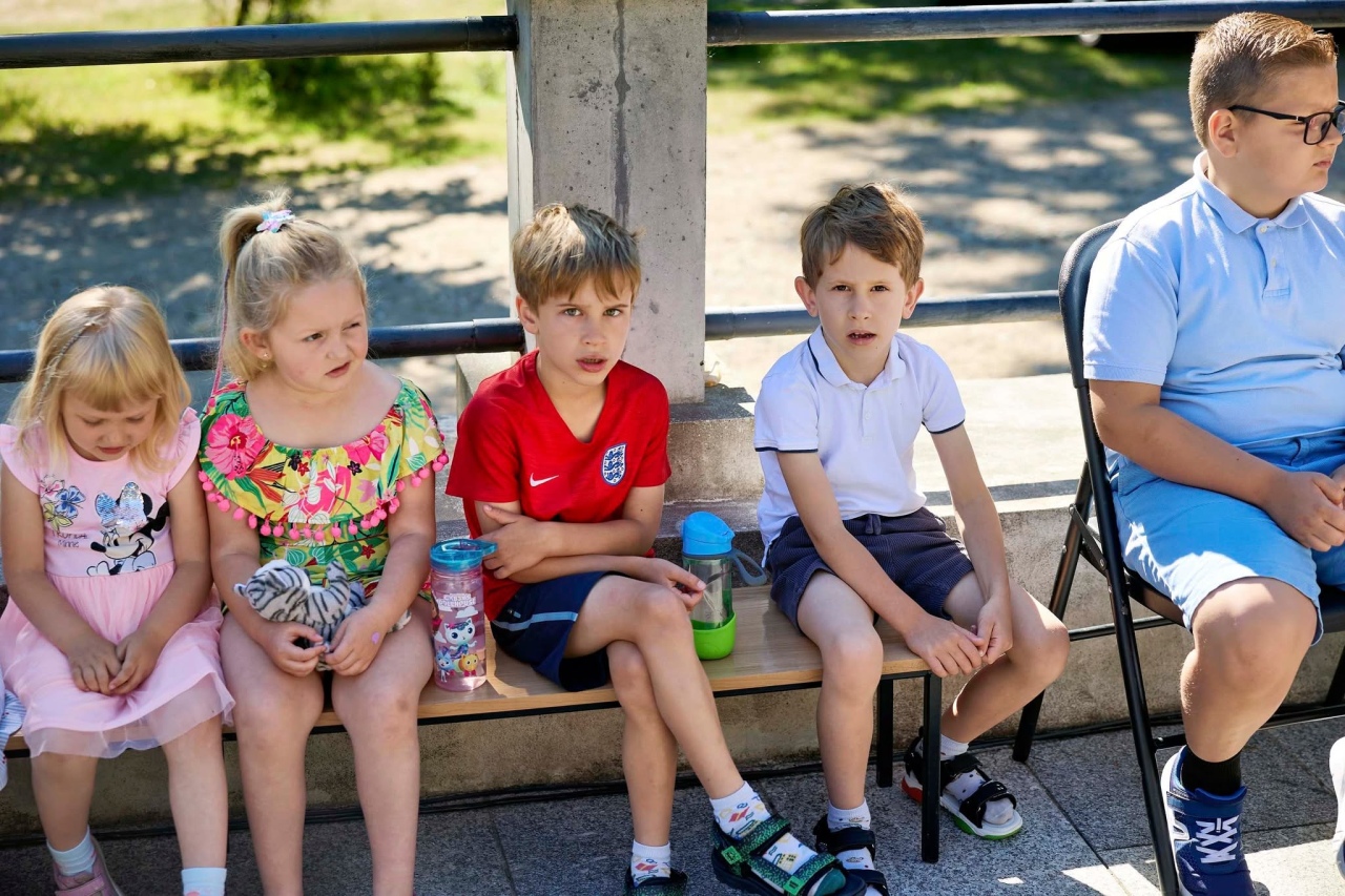Najzdolniejsi ósmoklasiści z gminy Olszewo-Borki nagrodzeni! [23.06.2026] - zdjęcie #53 - eOstroleka.pl