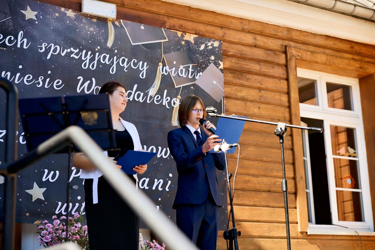 Najzdolniejsi ósmoklasiści z gminy Olszewo-Borki nagrodzeni! [23.06.2026] - zdjęcie #14 - eOstroleka.pl
