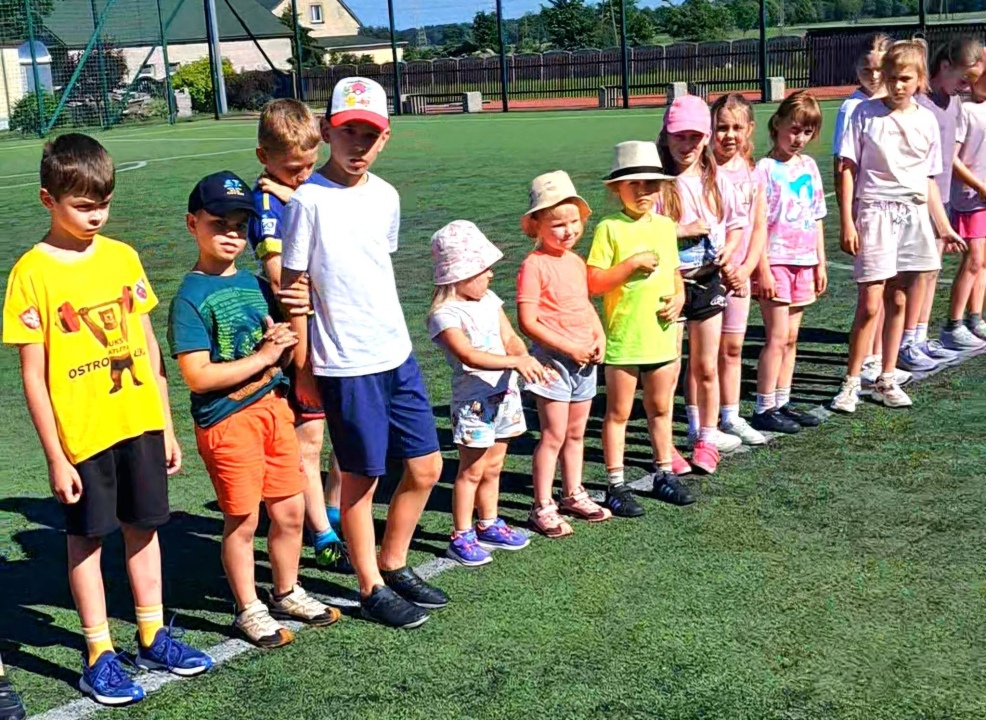 Aktywne zakończenie sezonu Klubu Aktywnych Dzieciaków w Obierwi [24.06.2026] - zdjęcie #3 - eOstroleka.pl