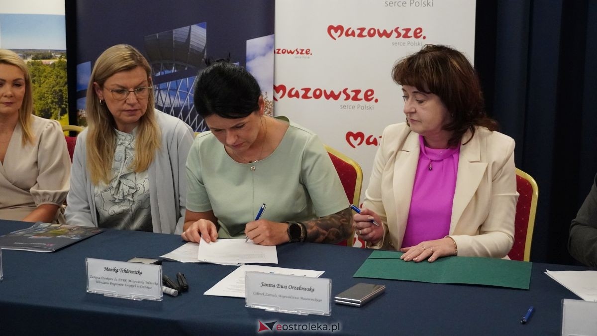 Podpisanie umów na inwestycje w powiatach ostrołęckim i makowskim [25.06.2026] - zdjęcie #95 - eOstroleka.pl