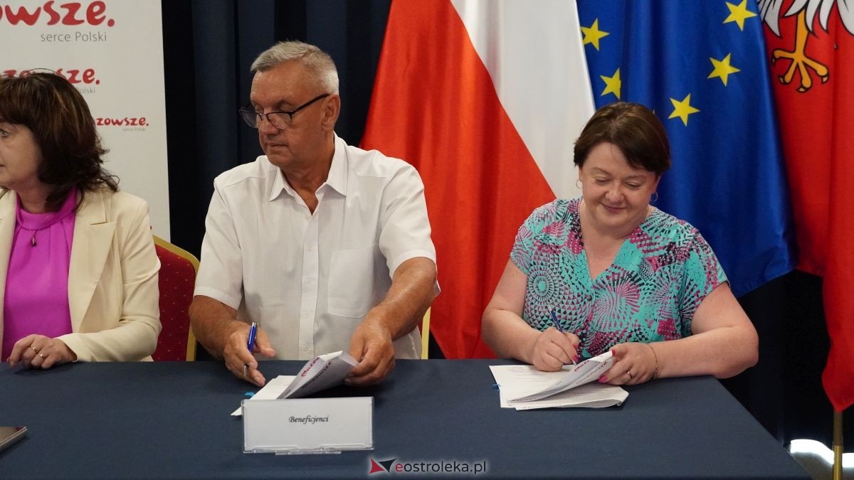 Podpisanie umów na inwestycje w powiatach ostrołęckim i makowskim [25.06.2026] - zdjęcie #56 - eOstroleka.pl