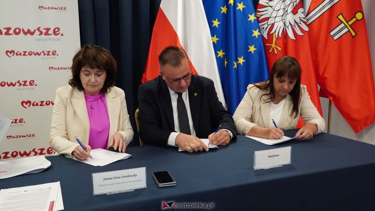 Podpisanie umów na inwestycje w powiatach ostrołęckim i makowskim [25.06.2026] - zdjęcie #52 - eOstroleka.pl