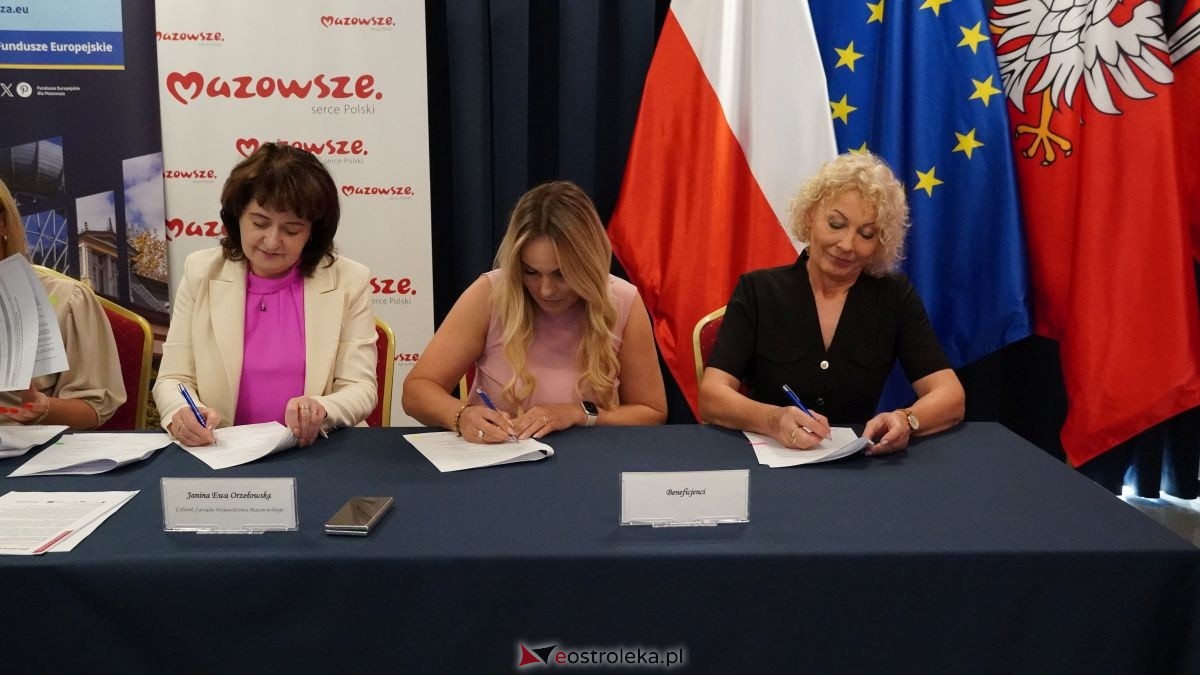 Podpisanie umów na inwestycje w powiatach ostrołęckim i makowskim [25.06.2026] - zdjęcie #40 - eOstroleka.pl