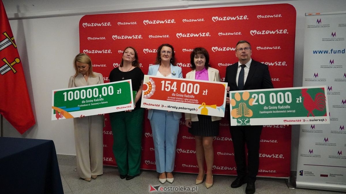 Podpisanie umów na inwestycje w powiatach ostrołęckim i makowskim [25.06.2026] - zdjęcie #26 - eOstroleka.pl
