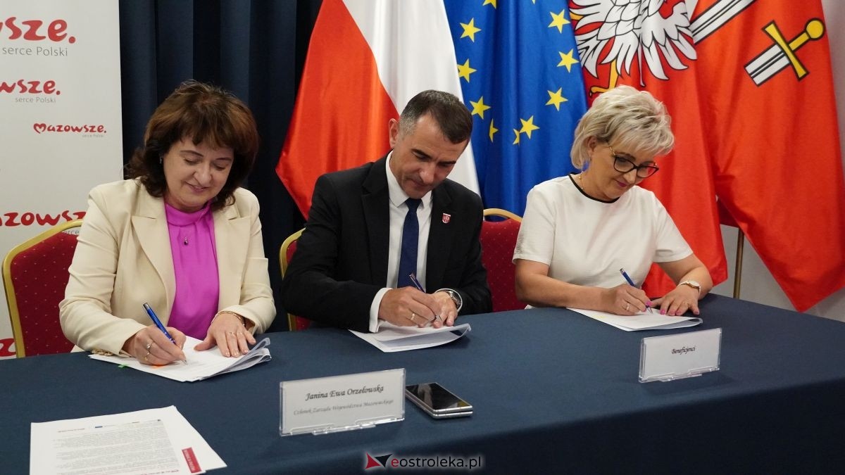 Podpisanie umów na inwestycje w powiatach ostrołęckim i makowskim [25.06.2026] - zdjęcie #12 - eOstroleka.pl