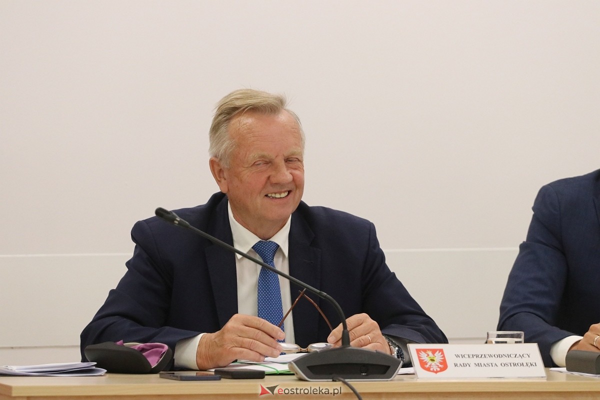 Sesja rady miasta Ostrołęki [25.06.2026] - zdjęcie #33 - eOstroleka.pl