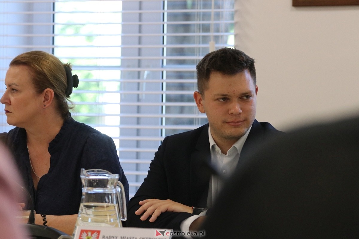 Sesja rady miasta Ostrołęki [25.06.2026] - zdjęcie #20 - eOstroleka.pl