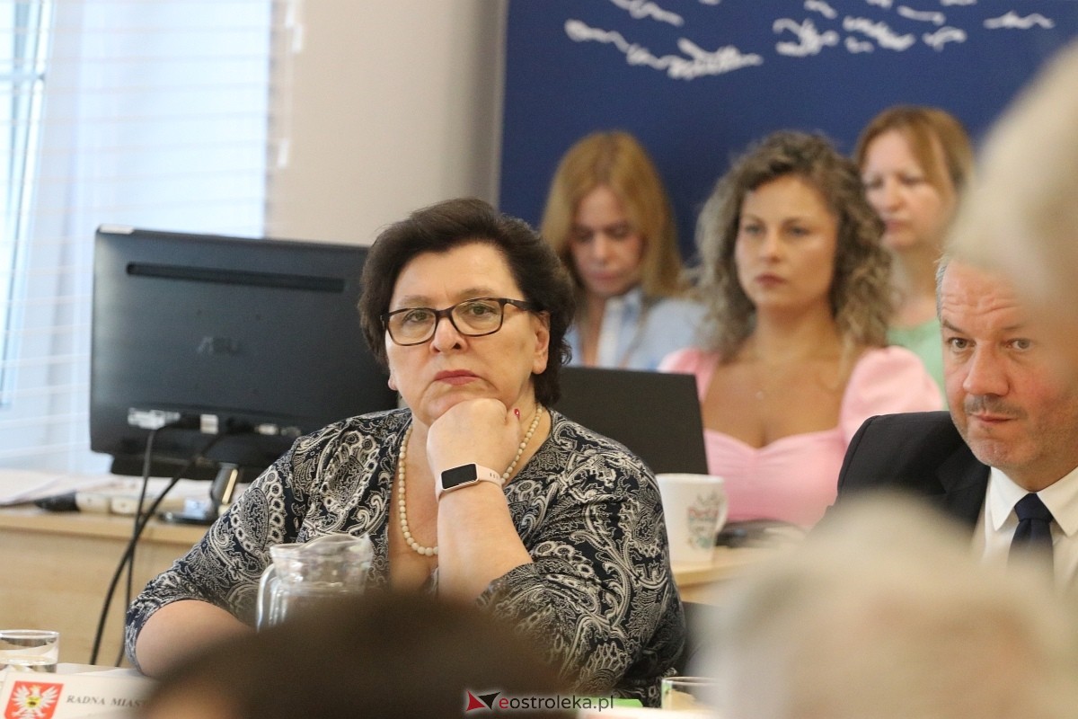 Sesja rady miasta Ostrołęki [25.06.2026] - zdjęcie #15 - eOstroleka.pl