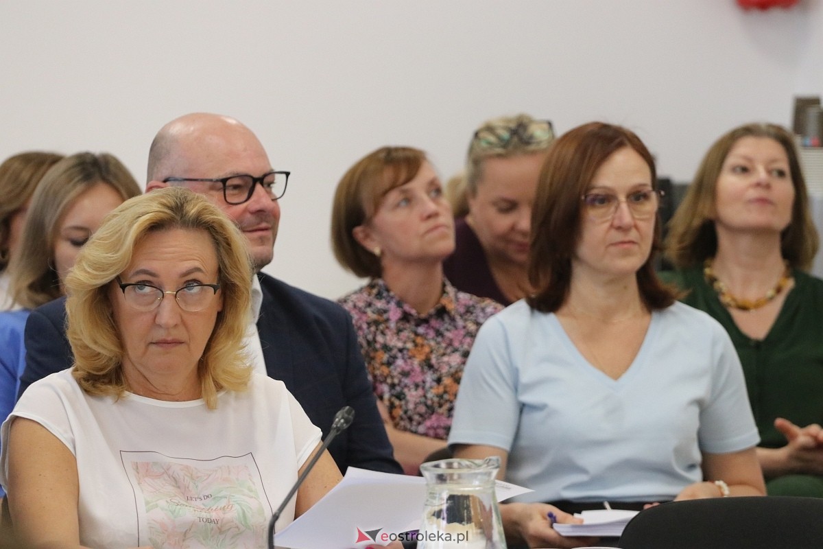 Sesja rady miasta Ostrołęki [25.06.2026] - zdjęcie #3 - eOstroleka.pl