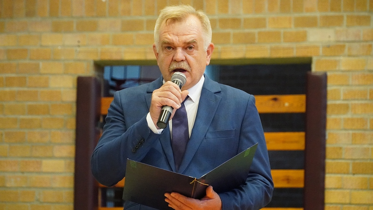 Zakończenie roku szkolnego w Szkole Podstawowej nr 5 [26.06.2026] - zdjęcie #250 - eOstroleka.pl