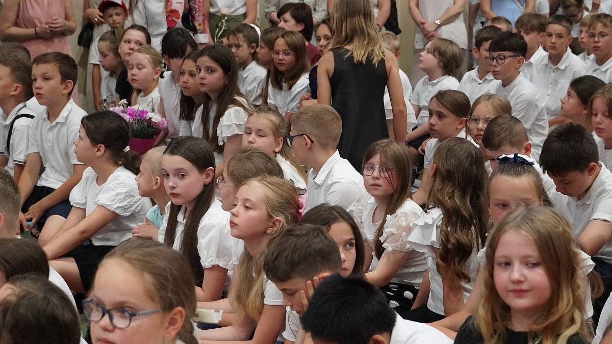 Zakończenie roku szkolnego w Szkole Podstawowej nr 5 [26.06.2026] - zdjęcie #248 - eOstroleka.pl