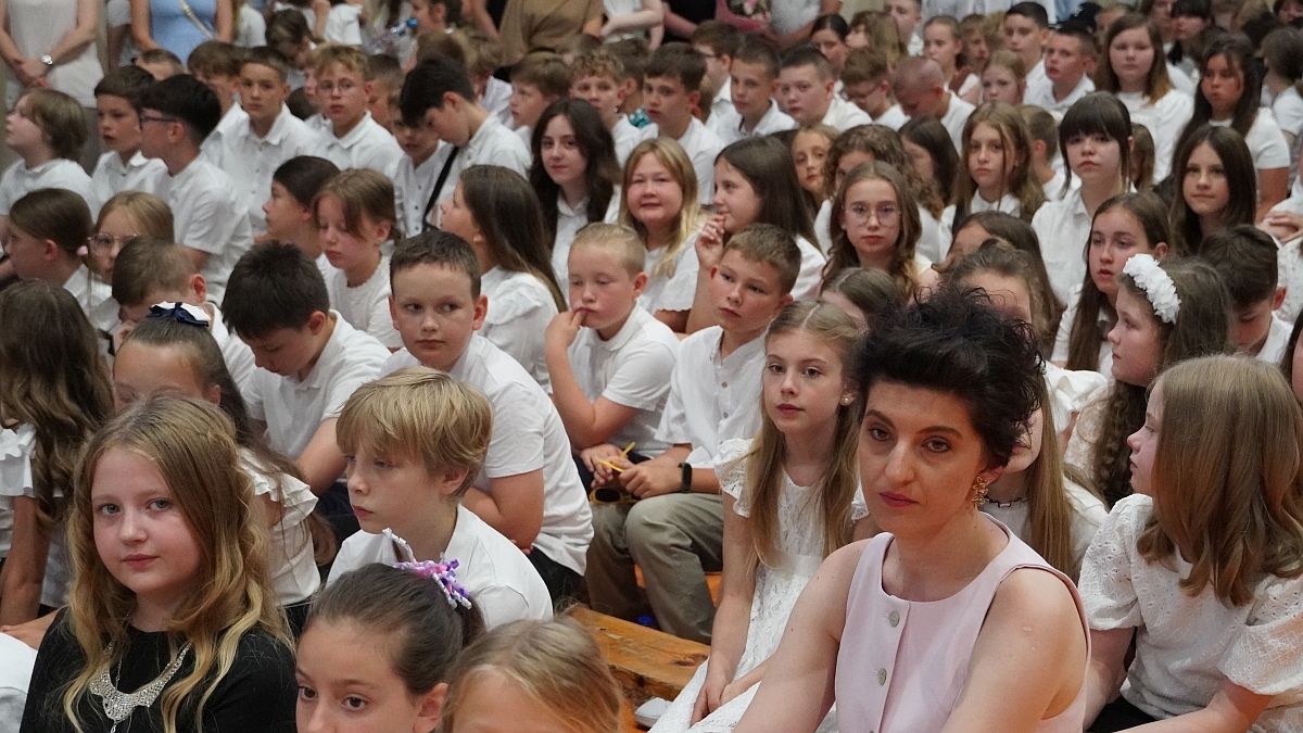 Zakończenie roku szkolnego w Szkole Podstawowej nr 5 [26.06.2026] - zdjęcie #247 - eOstroleka.pl