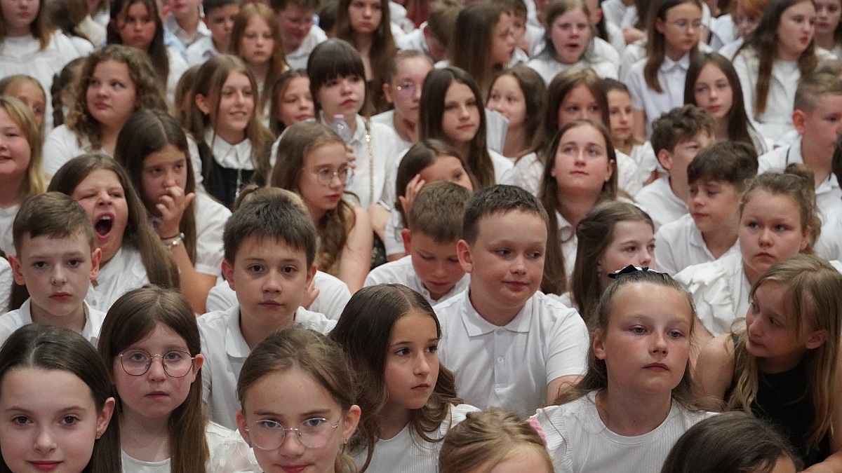 Zakończenie roku szkolnego w Szkole Podstawowej nr 5 [26.06.2026] - zdjęcie #232 - eOstroleka.pl